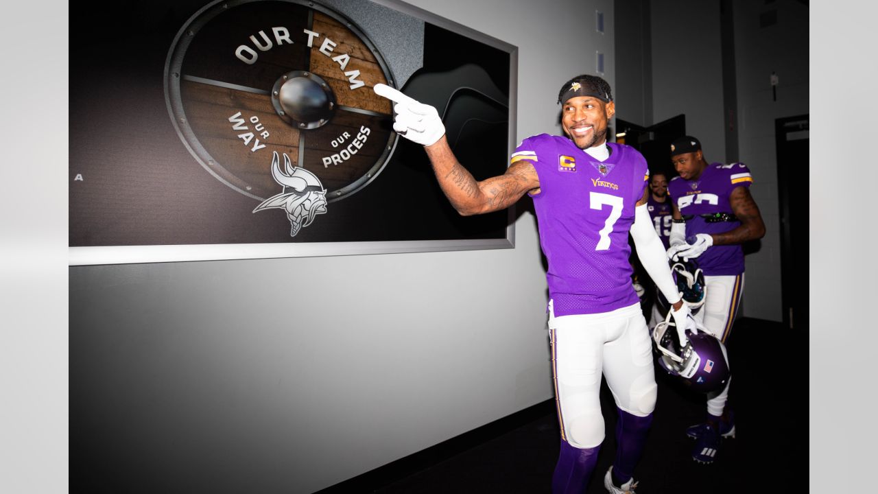 After standout game, Patrick Peterson dons chains on Vikings' flight home -  InForum