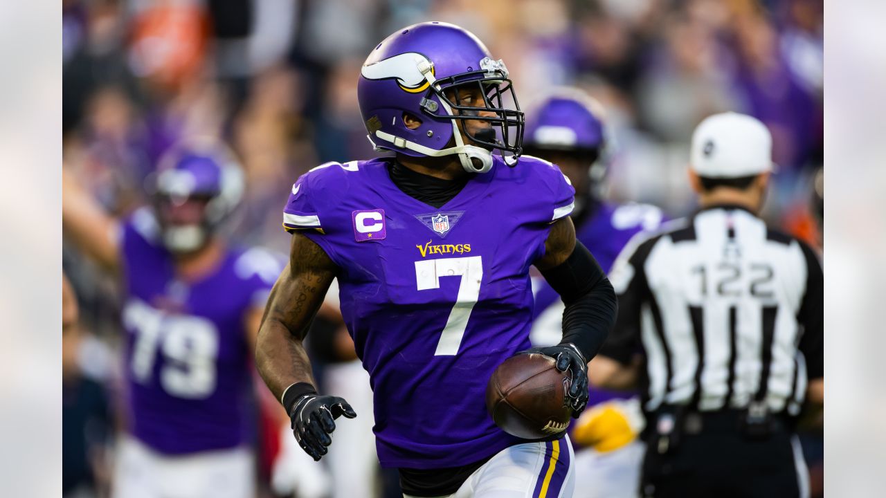 Minnesota Vikings cornerback Patrick Peterson (7) in action during an NFL  football game against the Chicago Bears, Sunday, Jan. 9, 2022 in  Minneapolis. Minnesota won 31-17. (AP Photo/Stacy Bengs Stock Photo - Alamy