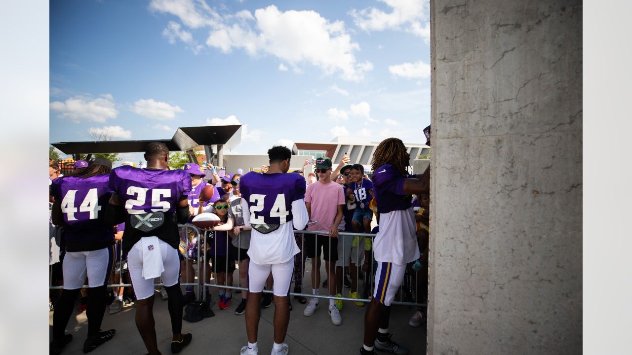 Kirk Cousins Wears No. 66 to Practice in Nod to Punter Ryan Wright