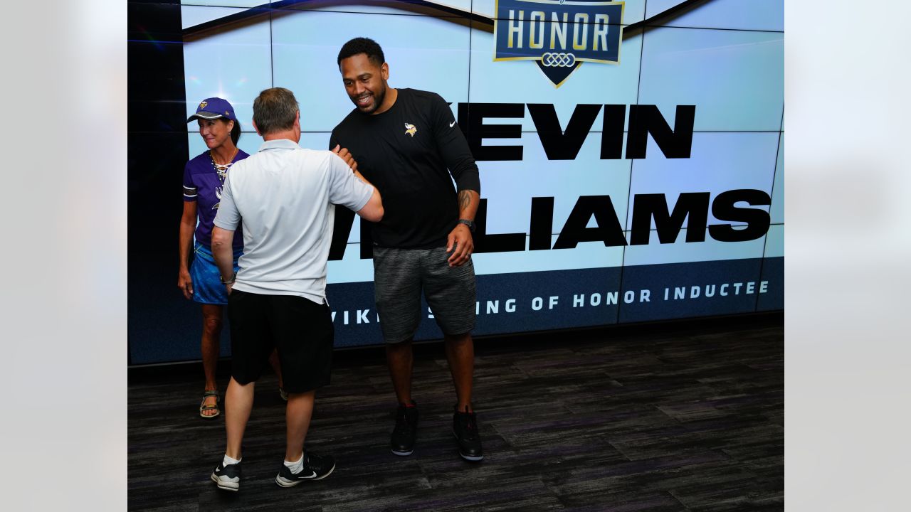 Vikings name Kevin Williams as Ring of Honor inductee -  5  Eyewitness News