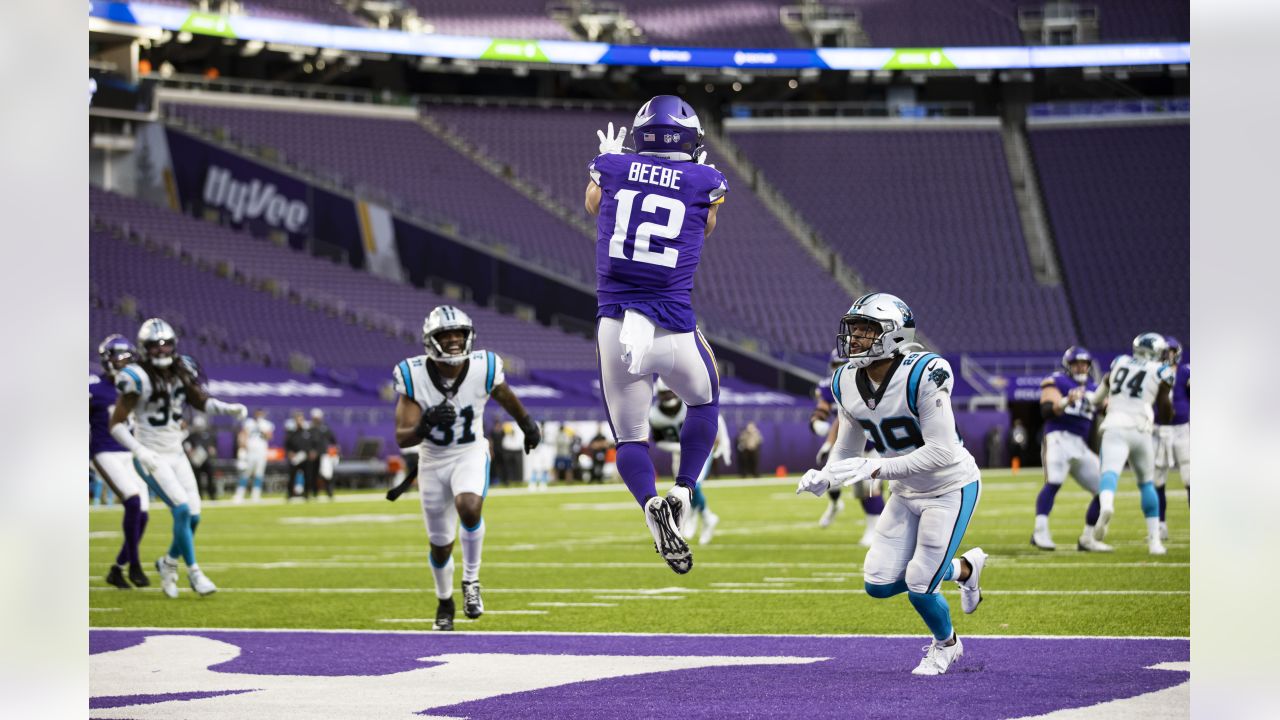 Minnesota Vikings wide receiver Chad Beebe heads to the practice field  during the NFL football team's training camp Monday, July 29, 2019, in  Eagan, Minn. (AP Photo/Jim Mone Stock Photo - Alamy