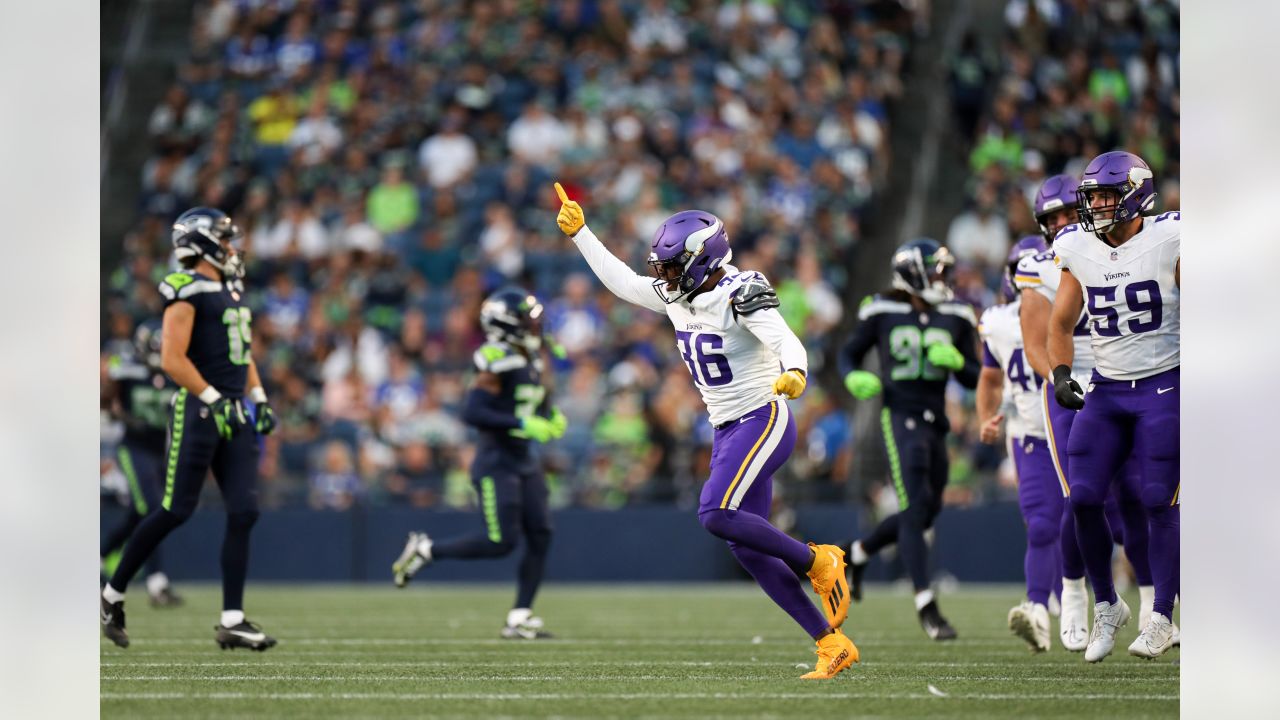 Seahawks take over 1st place in NFC West, beat Vikings on Monday