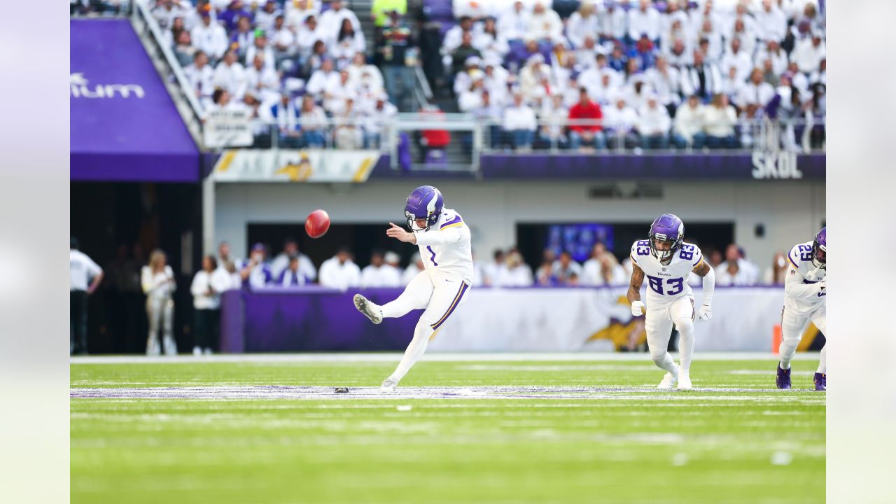 Vikings vs. Giants Game Observations: Joseph from the Norseman's Braid in  27-24 Win