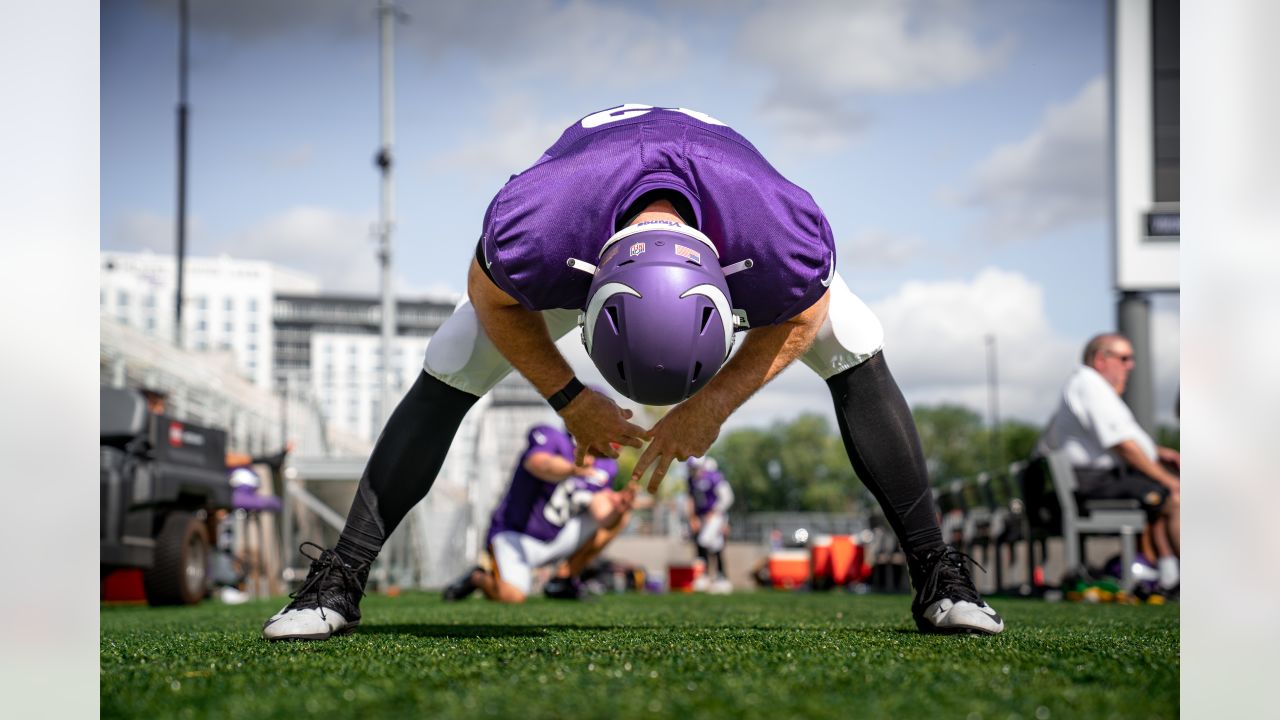 Minnesota Vikings - Danielle Hunter has been added to the Pro Bowl Games.  He'll replace Haason Reddick of the Philadelphia Eagles. mnvkn.gs/3Hgchep