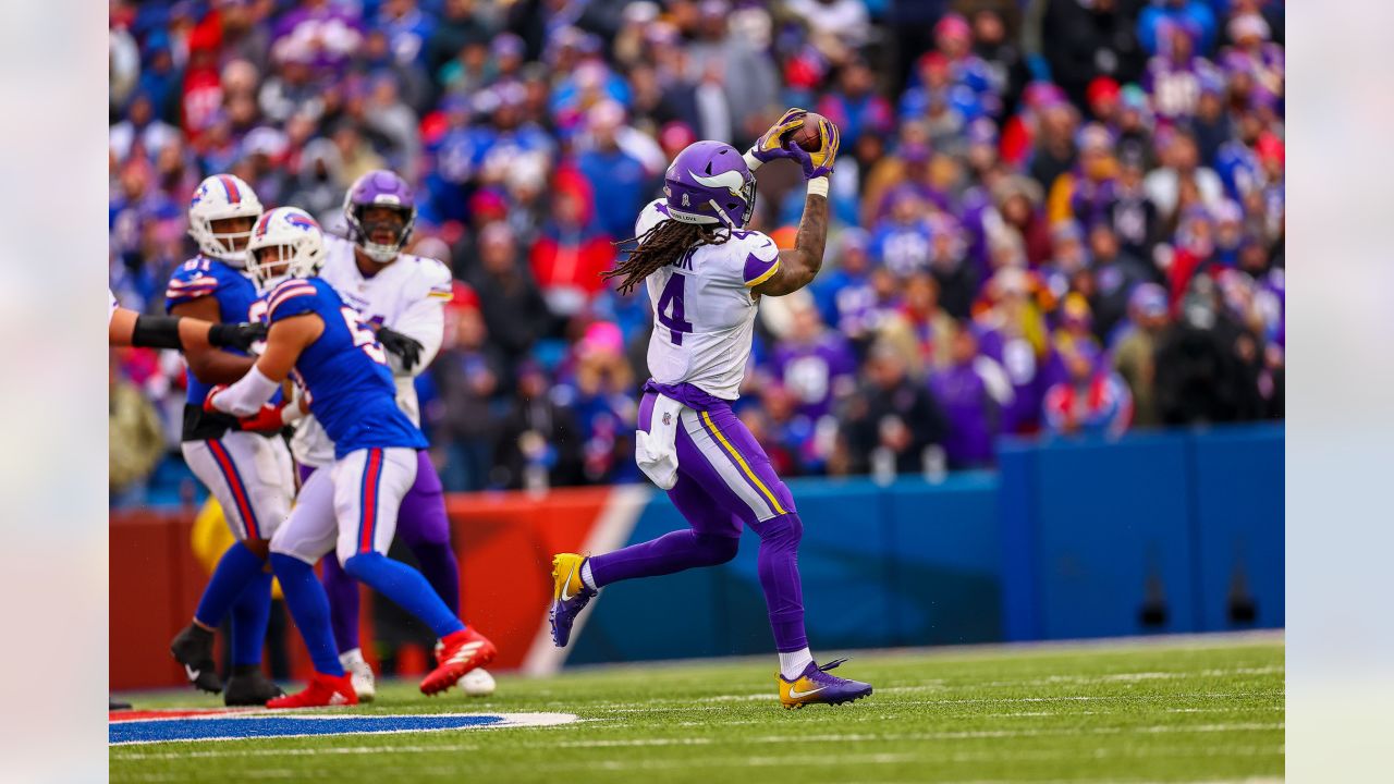 Postgame Sound: Jordan Hicks  Vikings vs. Giants Wild Card