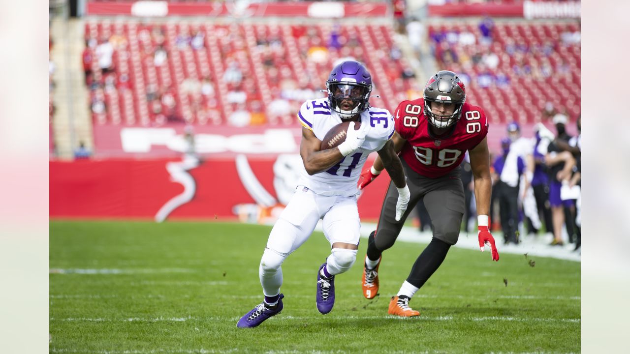 How to Watch Tampa Bay Buccaneers vs Minnesota Vikings Game: TV Info, Live  Stream, Radio, and More - BVM Sports