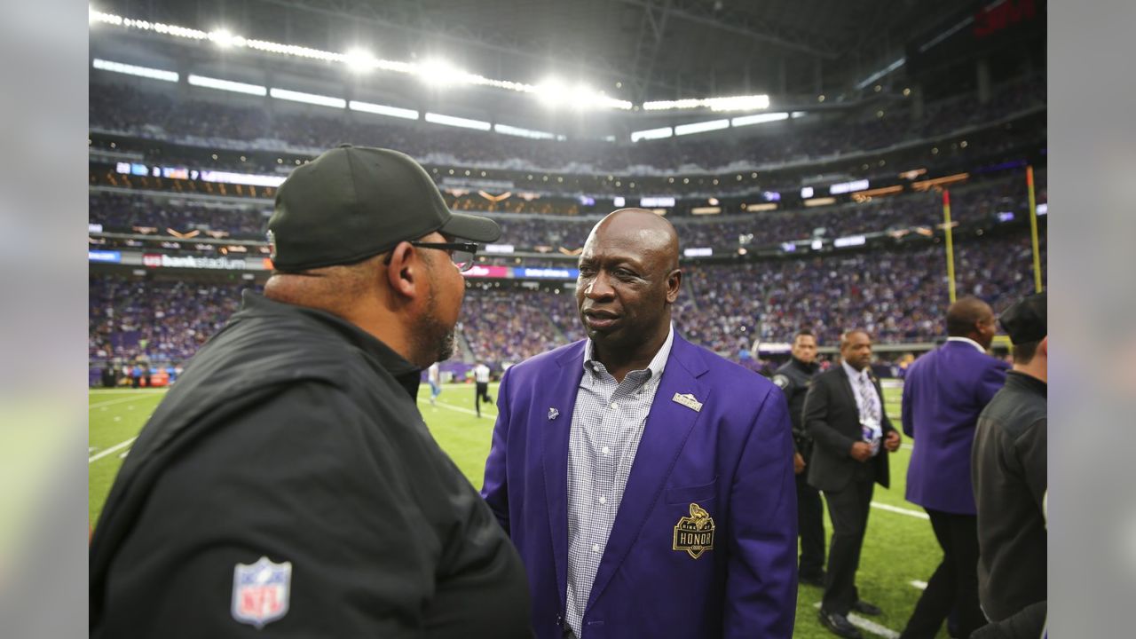 A Football Life' Production Shocks John Randle … In a Good Way