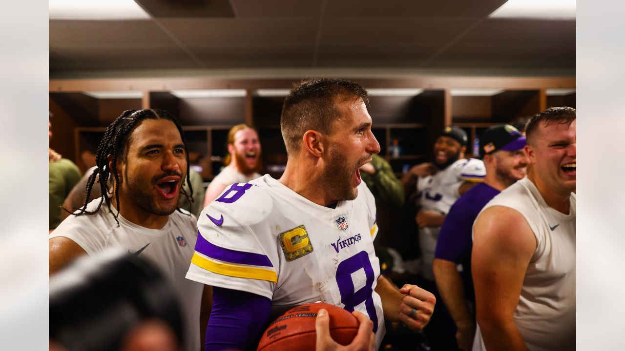 Minnesota Vikings QB Kirk Cousins drops You Like That in locker room  celebration - Bring Me The News