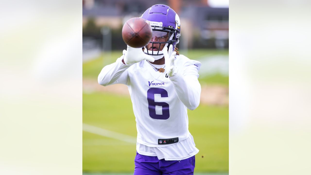 Frelund Projects Vikings to Have Top-10 Offense in 2022