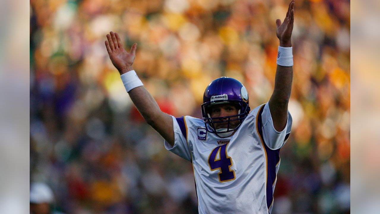 Brett Favre un-retires again, joins Minnesota Vikings – Colorado Daily