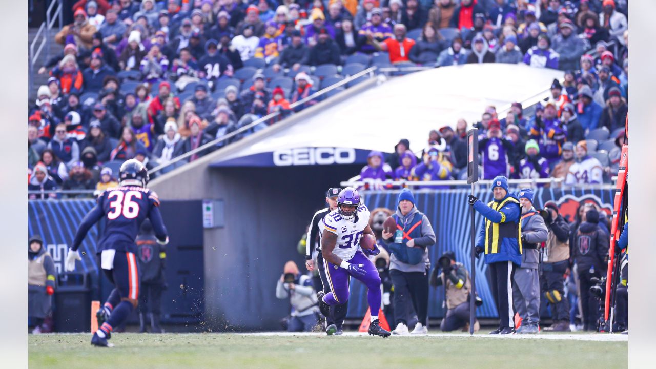 Vikings at Bears Game Observations: Closing Out Regular Season