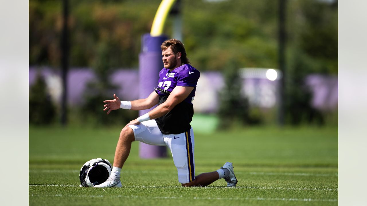 Kirk Cousins Wears No. 66 to Practice in Nod to Punter Ryan Wright