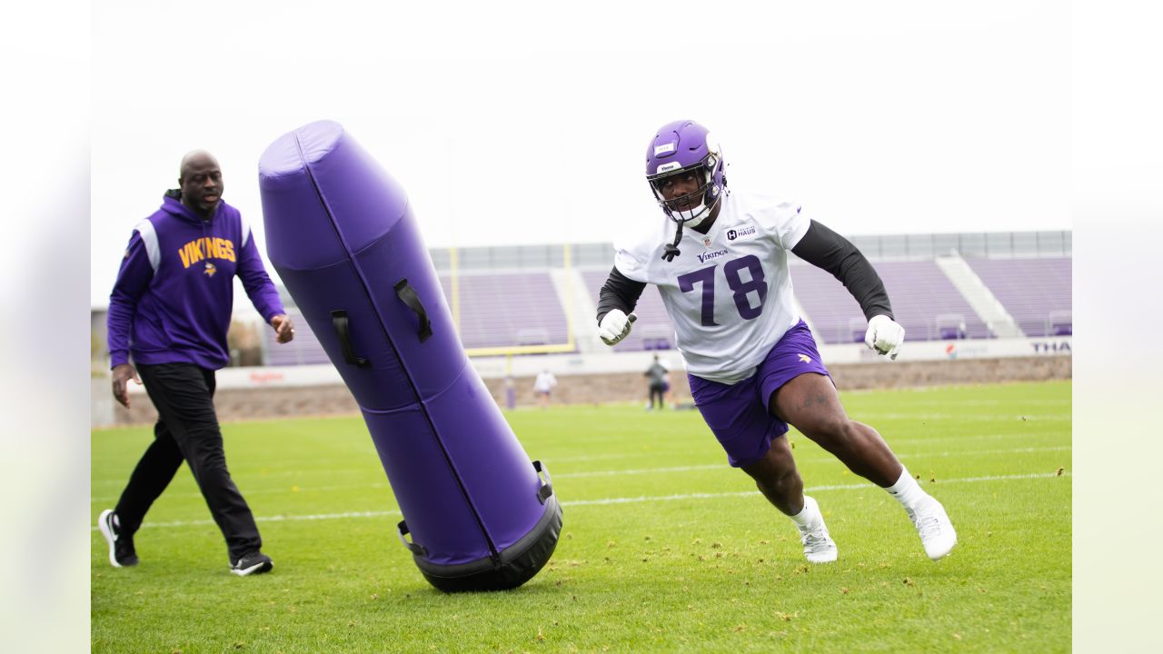 Vikings practice continues