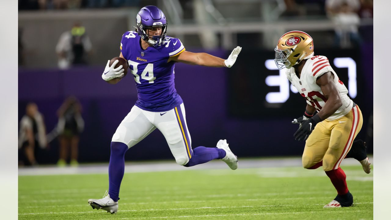 Minnesota Vikings Roster Cuts: Tough Decisions Awaiting as Team Shapes  53-man Roster - BVM Sports