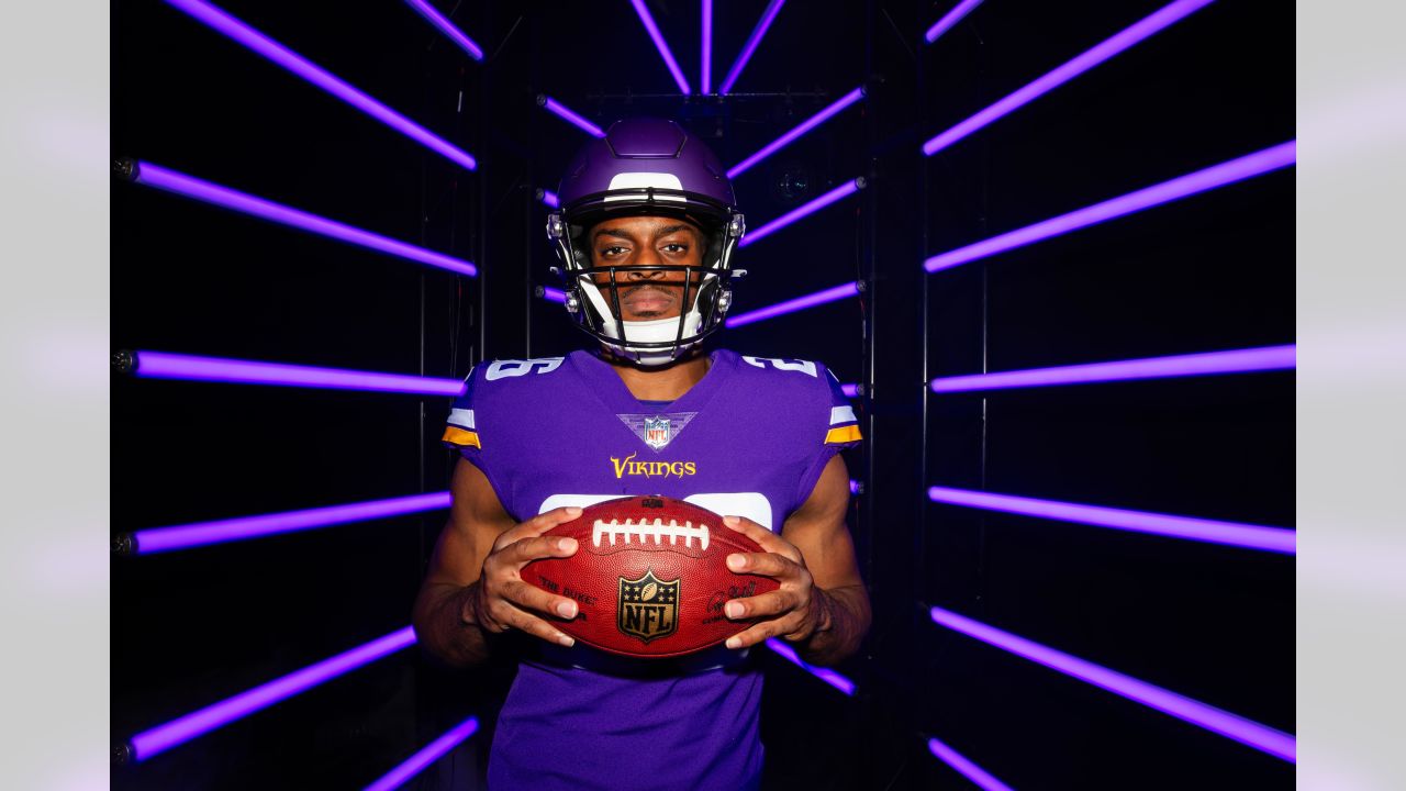 Minnesota Vikings Players React to The Vikings Classic Uniforms