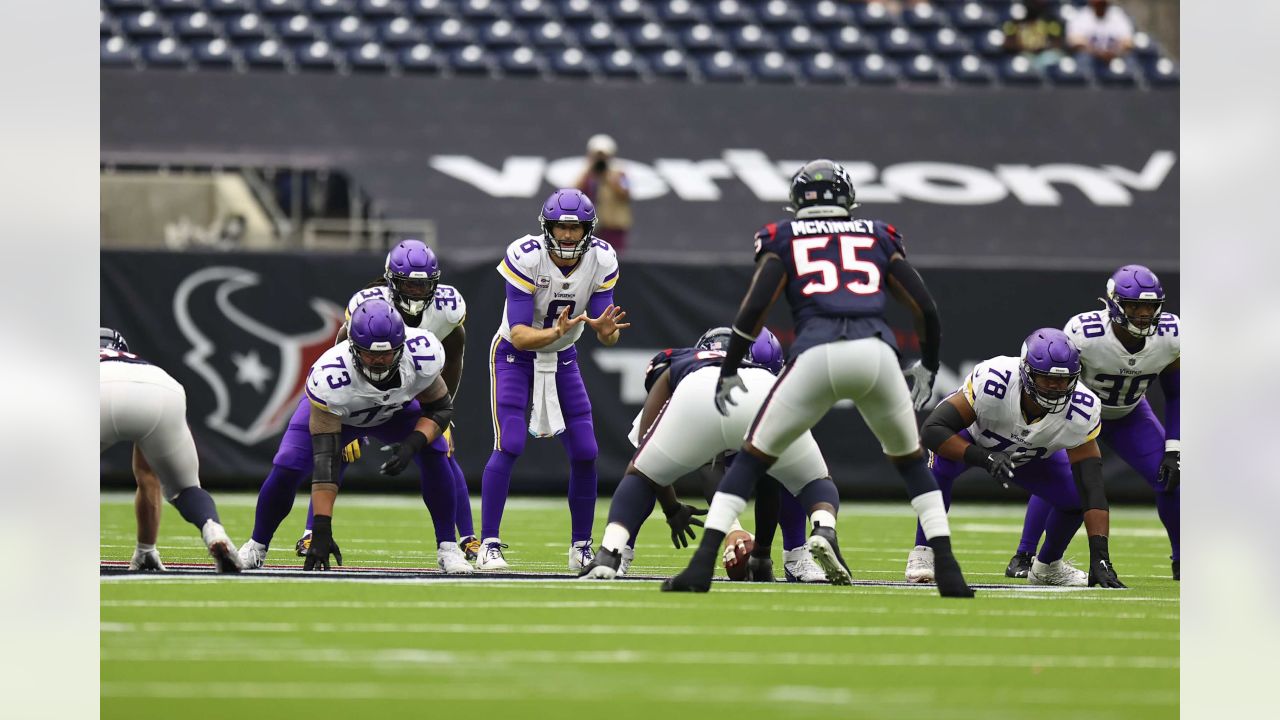 Minnesota Vikings linebacker William Kwenkeu (47) plays against the Denver  Broncos during an NFL preseason football game, Saturday, Aug. 27, 2022, in  Denver. (AP Photo/Jack Dempsey Stock Photo - Alamy