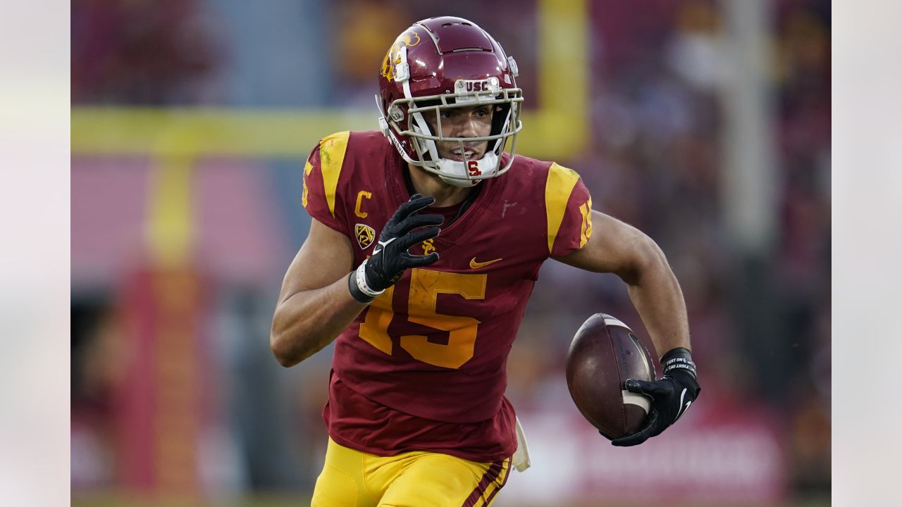 Falcons Draft USC Trojans WR Drake London, Get Much-needed Big-play Threat  – NBC Los Angeles