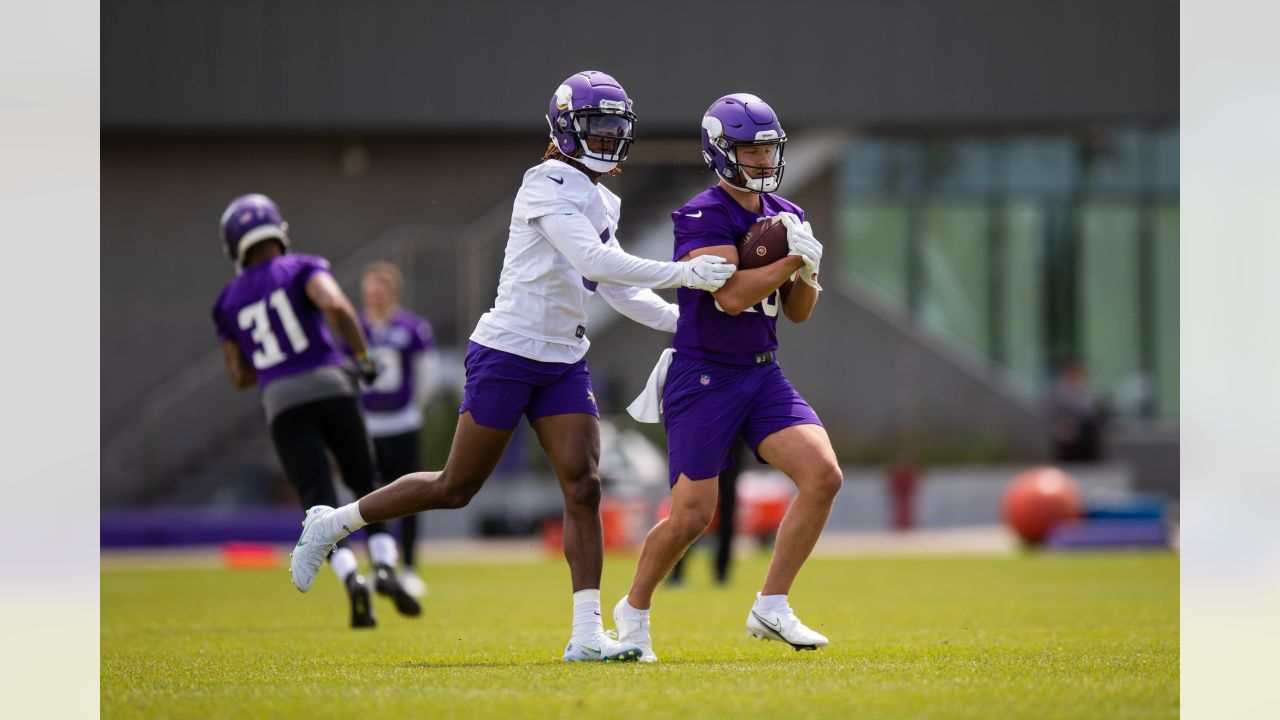 Ty Chandler Has Allowed the Vikings To Shop Mattison - Zone Coverage