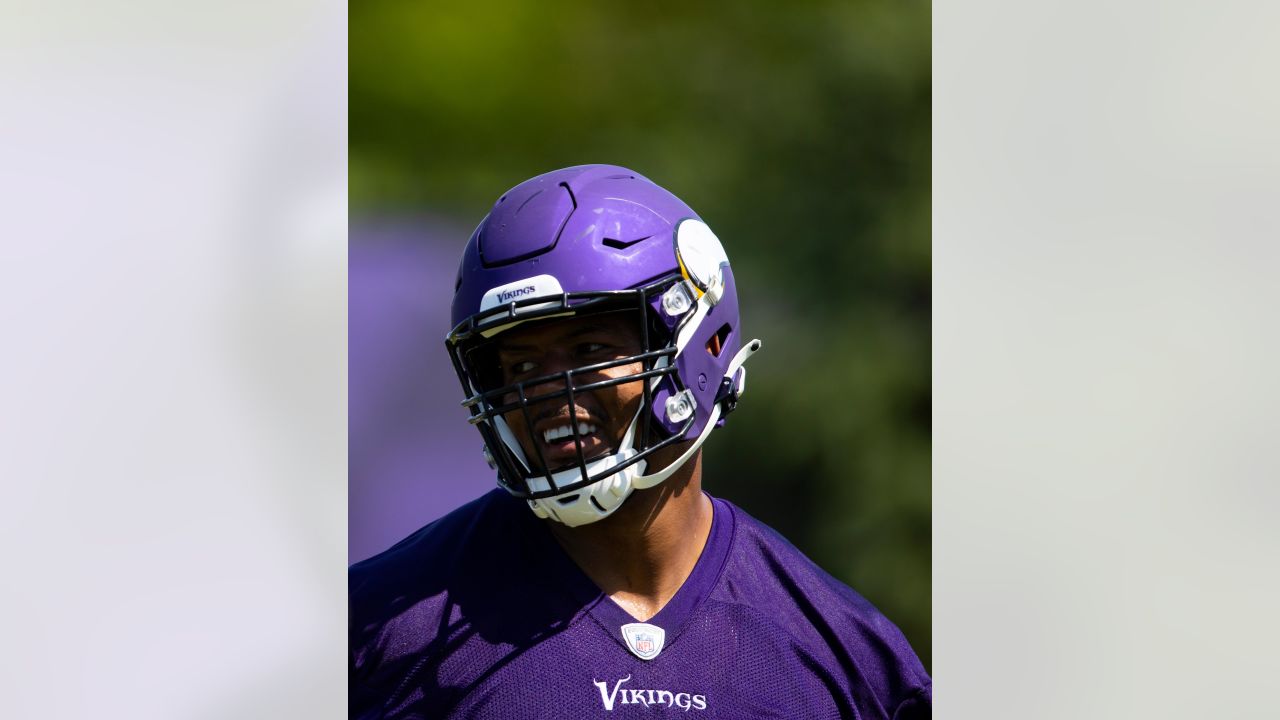 Anthony Barr Returns To Vikings OTAs - CBS Minnesota