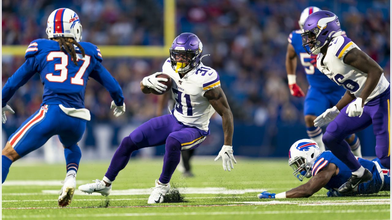 Minnesota Vikings long snapper Andrew DePaola wears a Crucial Catch cap  during the first half of an NFL football game against the Miami Dolphins,  Sunday, Oct. 16, 2022, in Miami Gardens, Fla. (