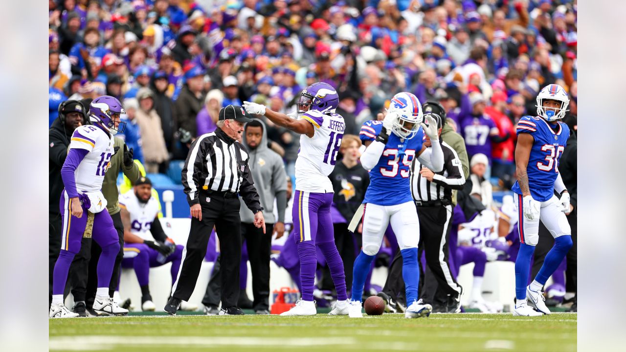 Vikings outlast Bills in OT in game of the year, wild finish