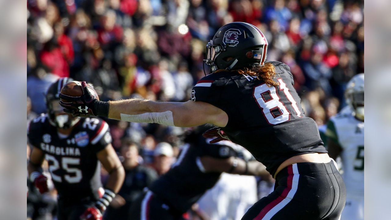 Scouting Report: TE Hayden Hurst, South Carolina - The Falcoholic