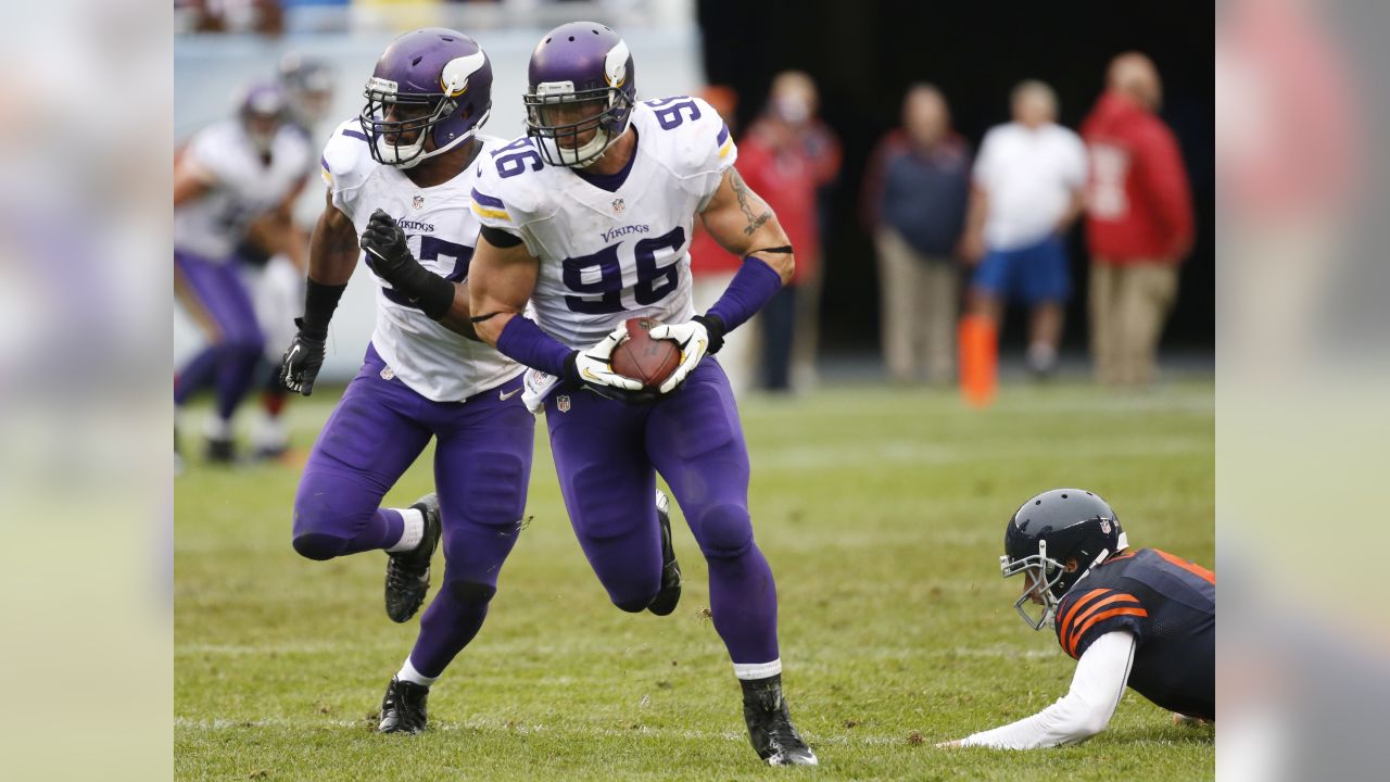 Vikings DE Brian Robison is 'sick and tired of the reffing' in the NFL 