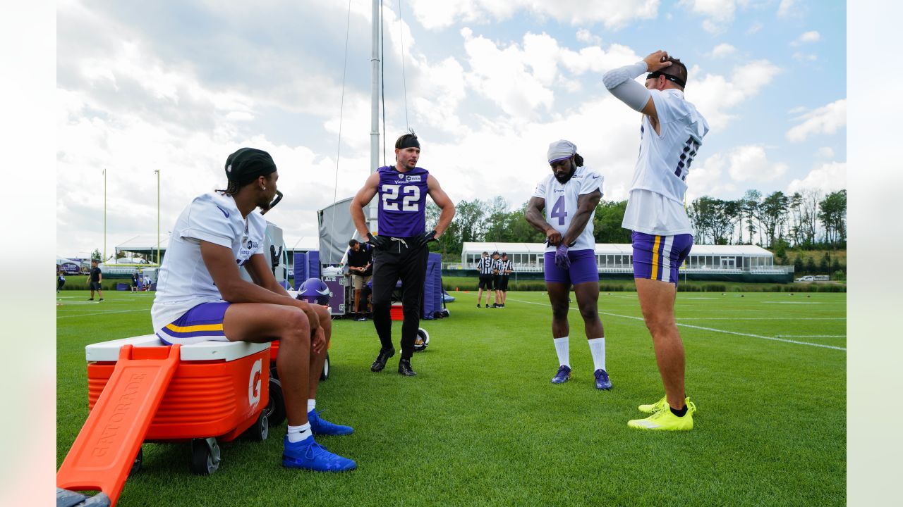 Minnesota Vikings cornerback Andrew Booth Jr. warms up before their game  against the San Francisco 49ers during an NFL preseason football game,  Saturday, Aug. 20, 2022, in Minneapolis. (AP Photo/Craig Lassig Stock