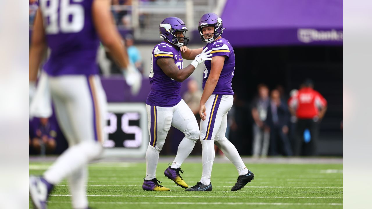 Vikings' Cousins not about to hold back despite last year of contract North  News - Bally Sports