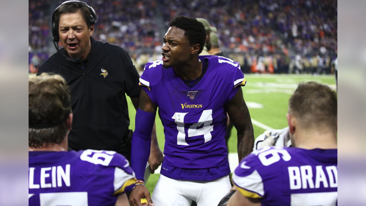 TRADE: Vikings trading WR Stefon Diggs to the Buffalo Bills. (via  @tompelissero) - 