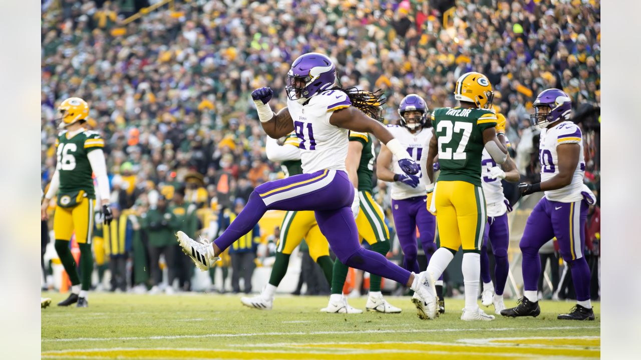 Minnesota Vikings Roster Cuts: Tough Decisions Awaiting as Team Shapes  53-man Roster - BVM Sports