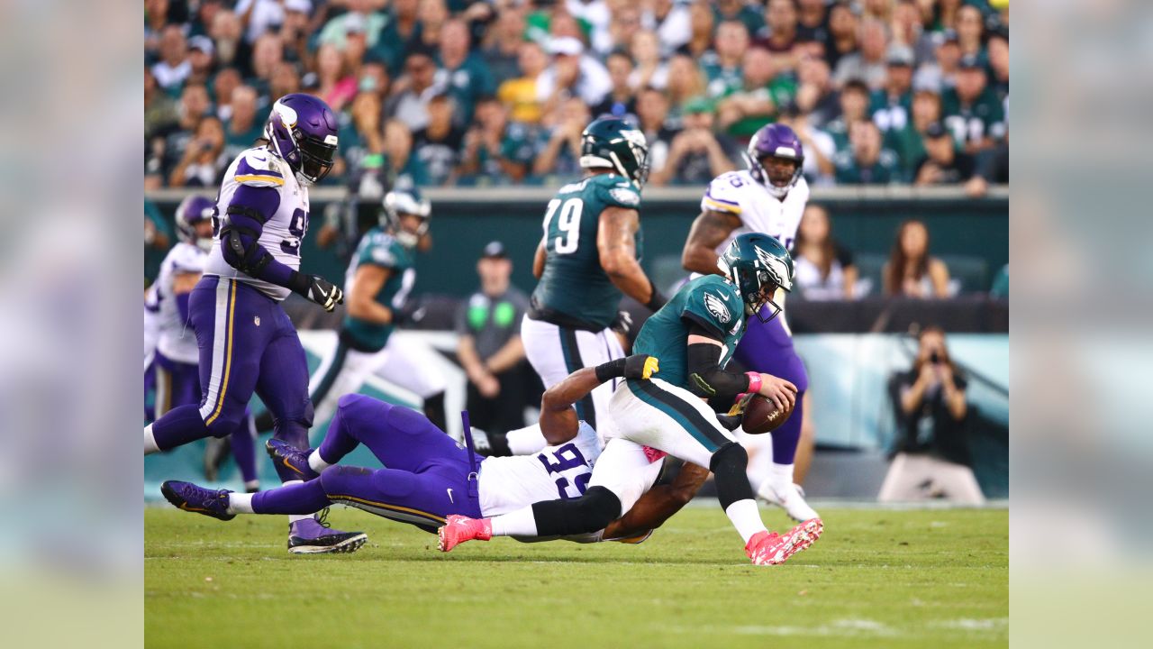 Linval Joseph returns Carson Wentz fumble for touchdown (video) - Sports  Illustrated