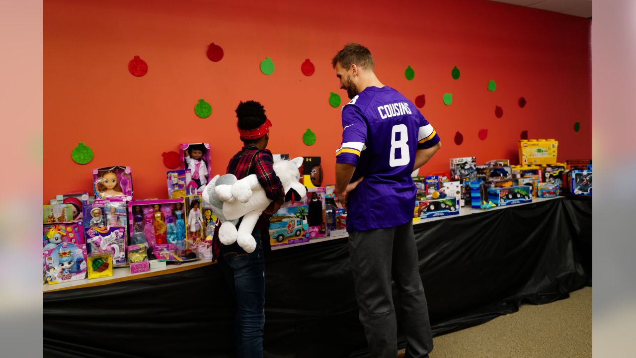 Hy-Vee Offers Kirk Cousins Cereal That's Intercepted From Your Spoon Before  You Can Take a Bite - The Nordly