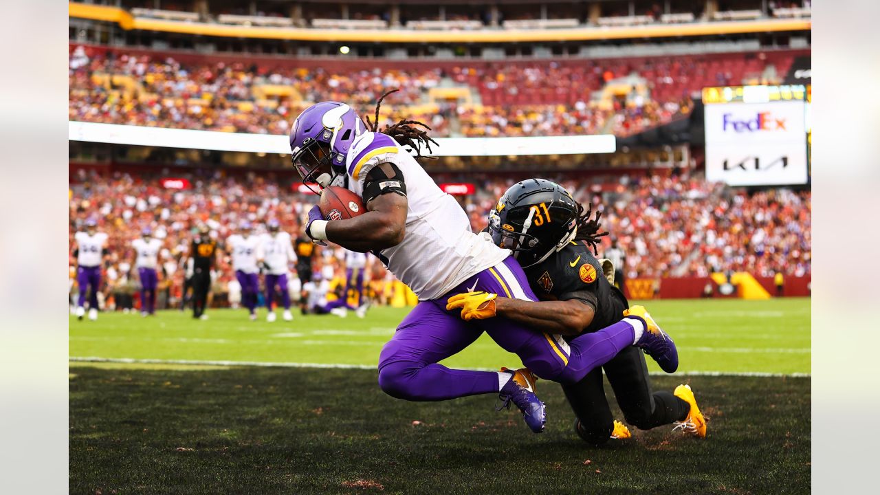 Adam Thielen catches 50th career touchdown - Daily Norseman