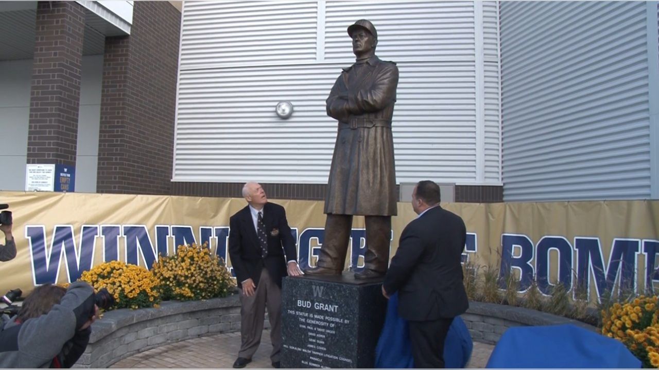 Like losing a best friend.' Former Vikings players remember Bud Grant's  stoic, generous style