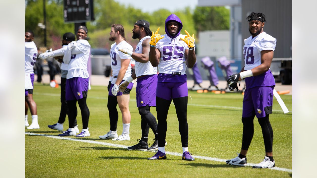 Minnesota Vikings Parting Ways With Ragnar