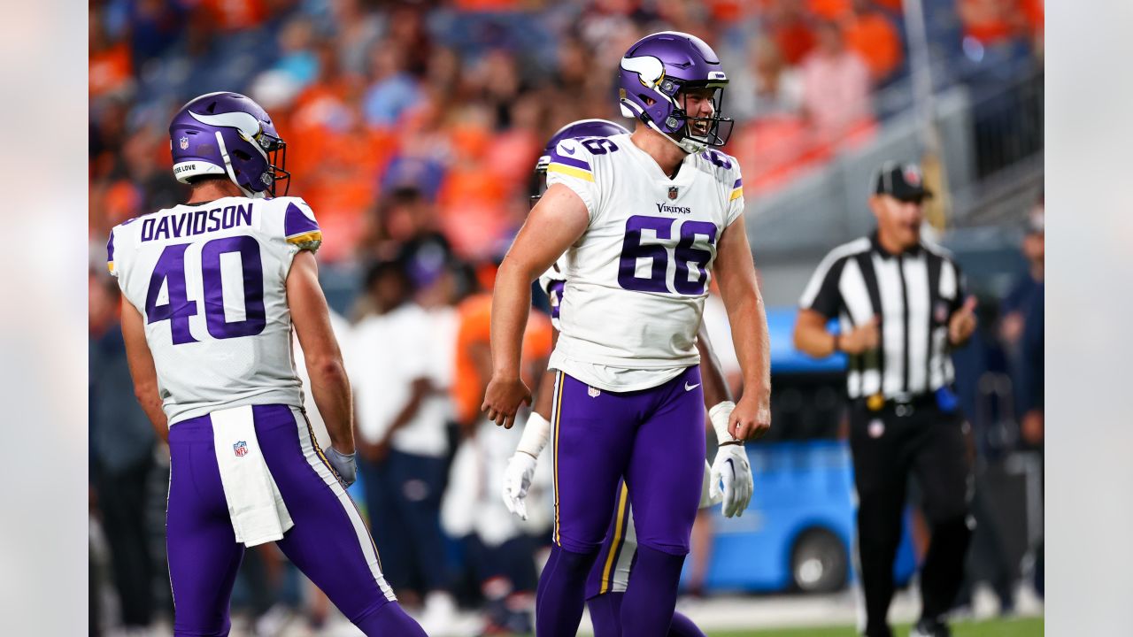 Minnesota Vikings tight end Zach Davidson (40) runs against the