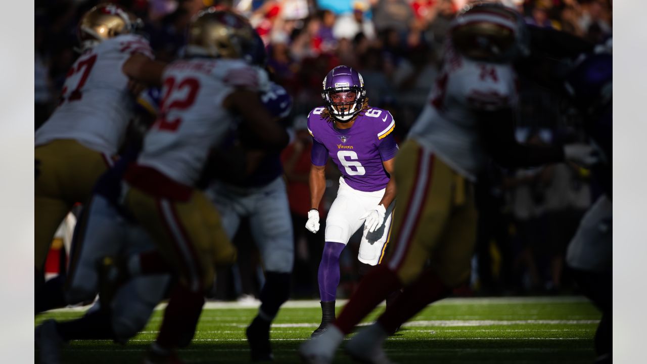 Vikings continue to make moves after releasing initial 53-man roster - CBS  Minnesota