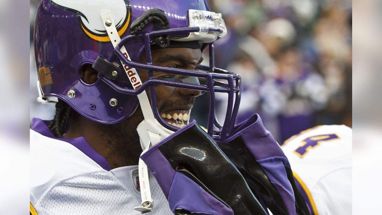 Rashad Officially Enters The Vikings Ring of Honor 