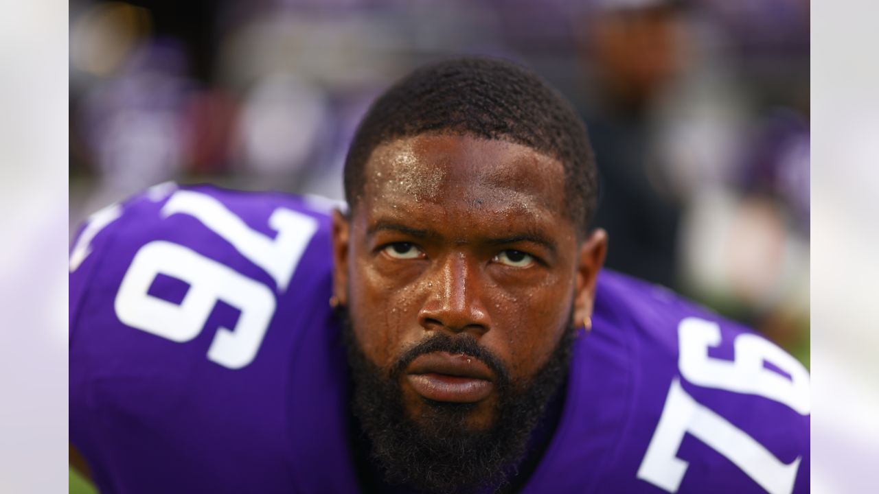 Vikings make five roster moves, including placing veteran T.Y. McGill on  injured reserve – Twin Cities