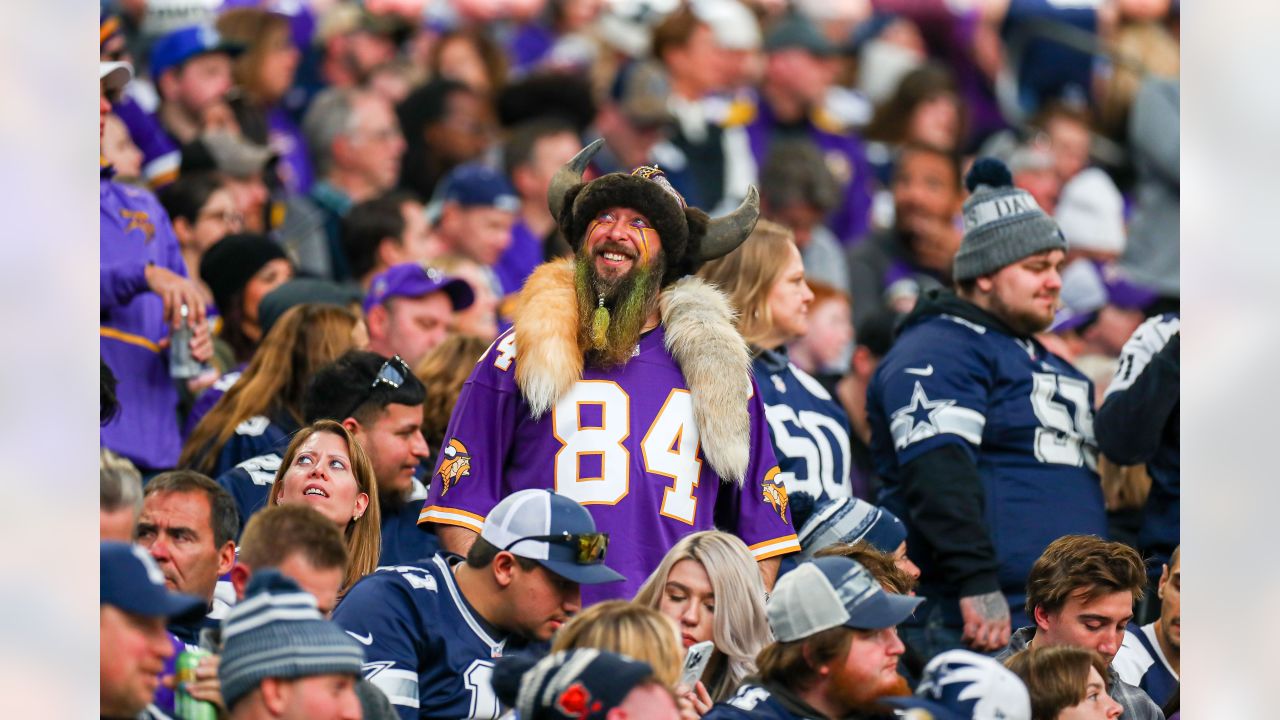 Minnesota Vikings fans in Dallas