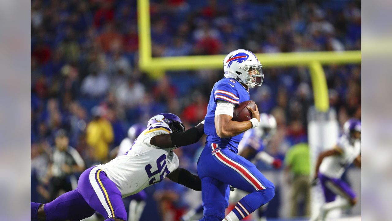 Vikings struggle late, fall to Bills in preseason finale