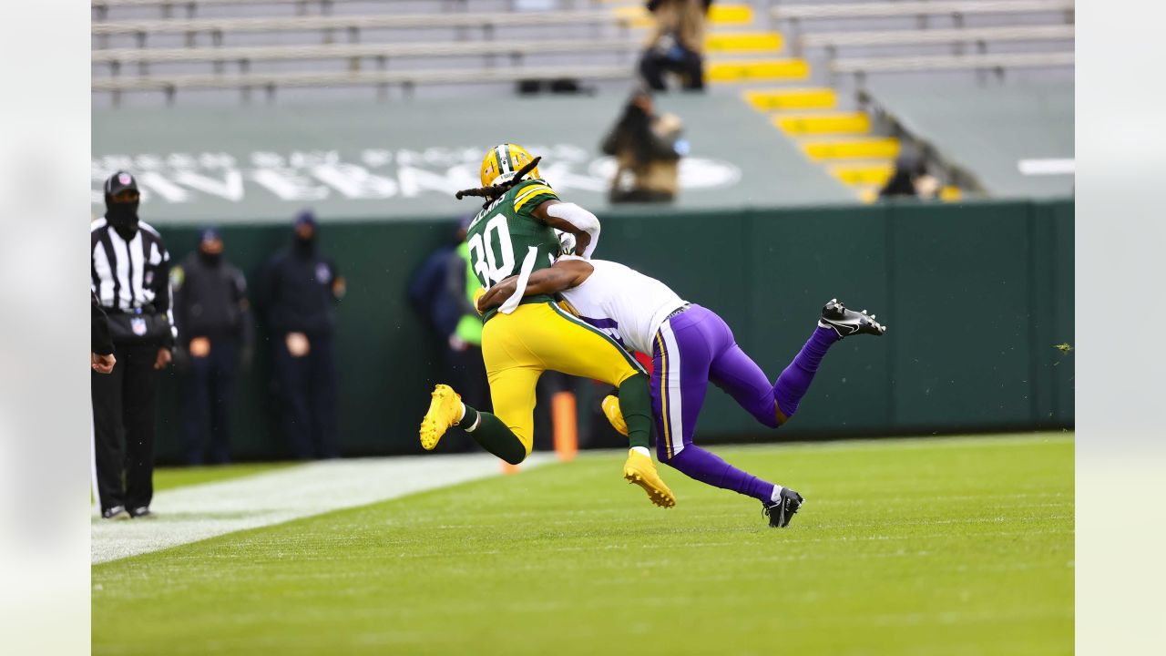 Vikings defeat Packers 28-22 behind four Cook touchdowns