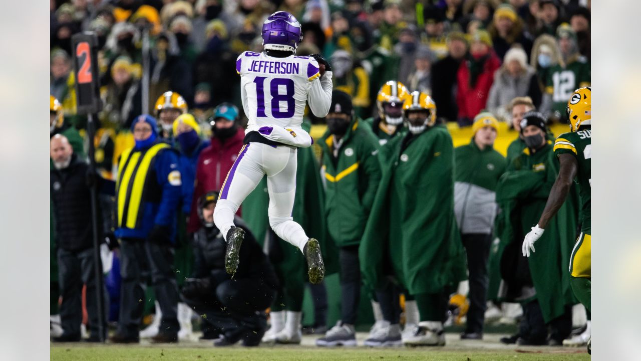 Justin Jefferson Amazes LeBron James, Twitter During Vikings' Win Over  Patriots, News, Scores, Highlights, Stats, and Rumors