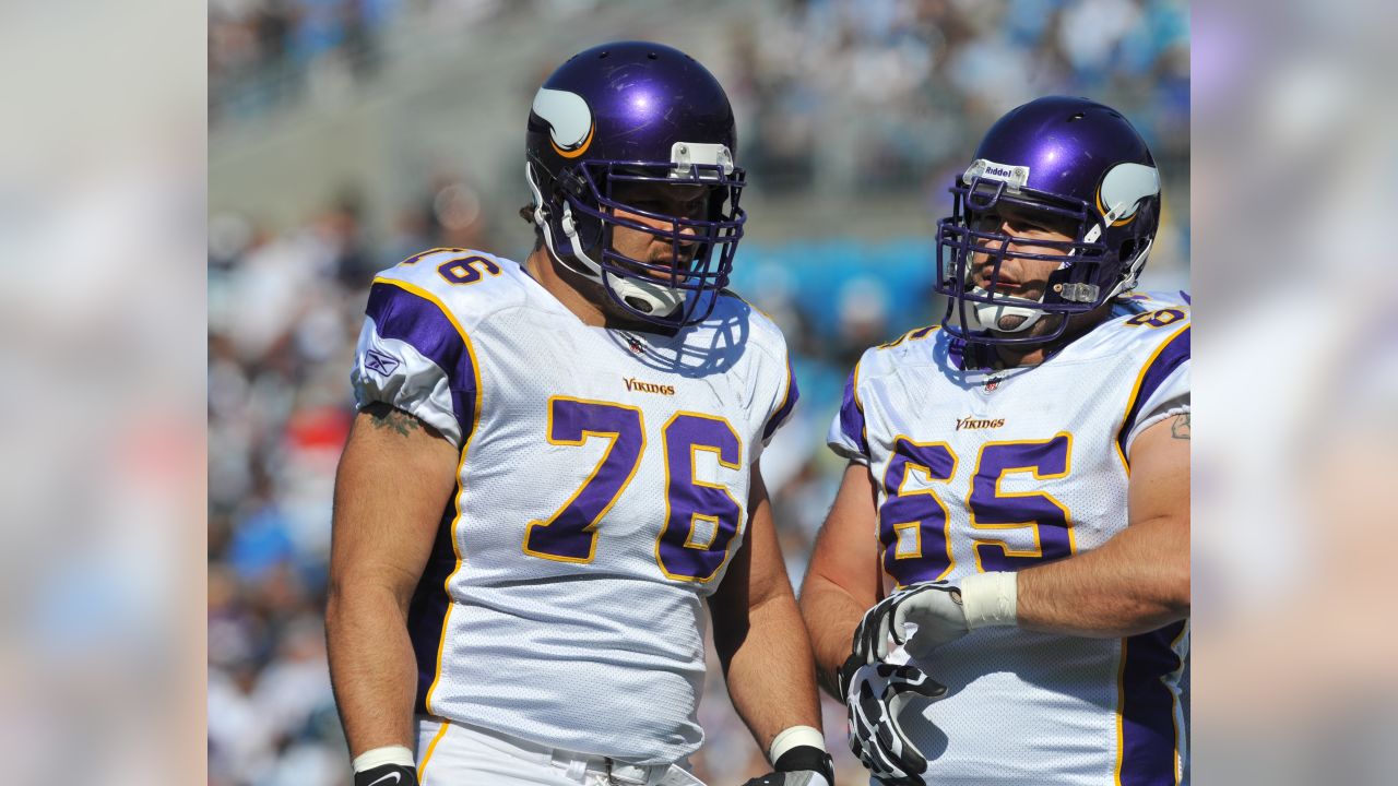 Former Vikings offensive guard Hutchinson named finalist for Hall of Fame  North News - Bally Sports