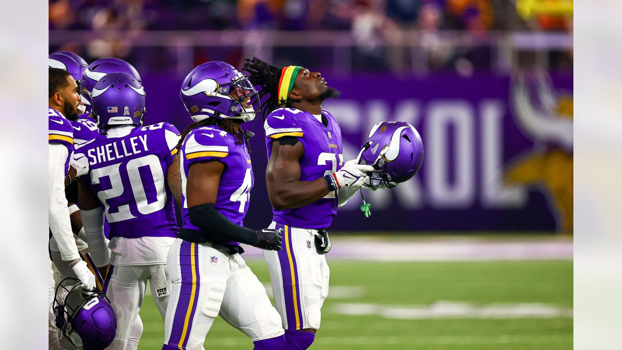 Vikings miss 2-point conversion, fall to Cowboys by 2 - The Dickinson Press