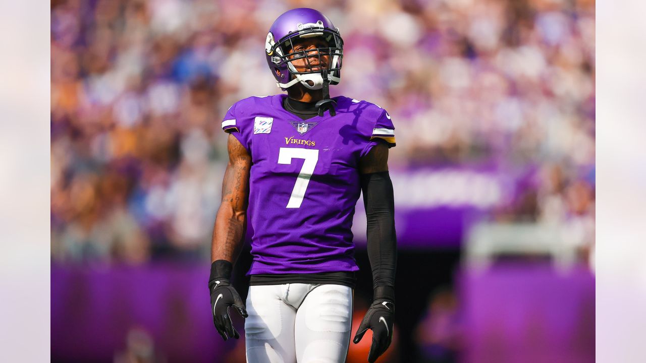 Minnesota Vikings middle linebacker Eric Kendricks (54) defends during the  third quarter of an NFL football game, Sunday, Oct. 6, 2019, in East  Rutherford, N.J. (AP Photo/Adam Hunger Stock Photo - Alamy