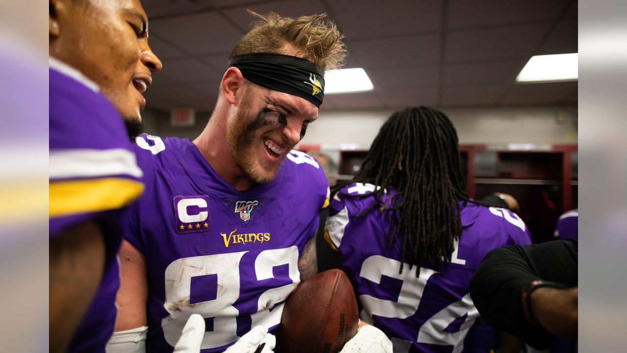 Former Vikings TE Kyle Rudolph retires from NFL after 12 seasons