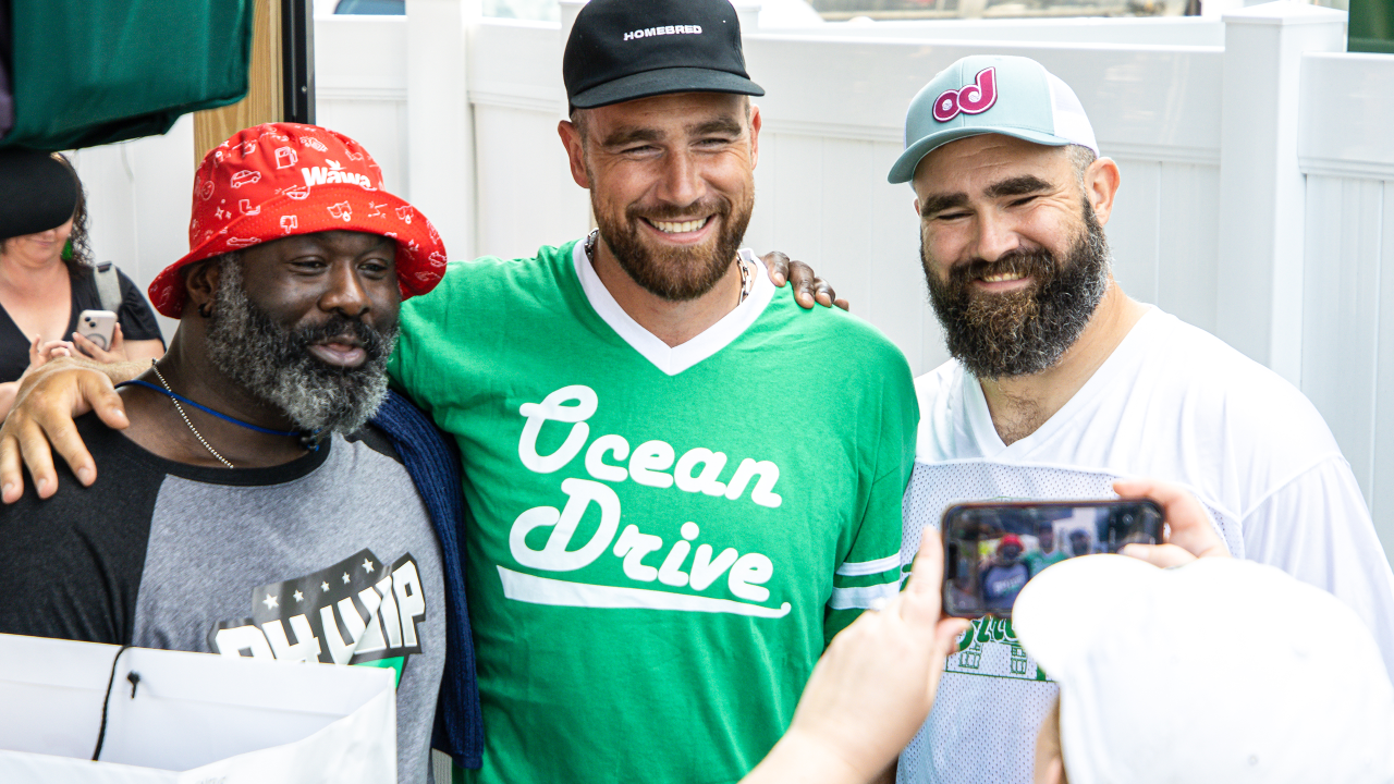 Eagles Hall of Famer Hugh Douglas, Saturday Night Live host Travis Kelce, and Jason Kelce