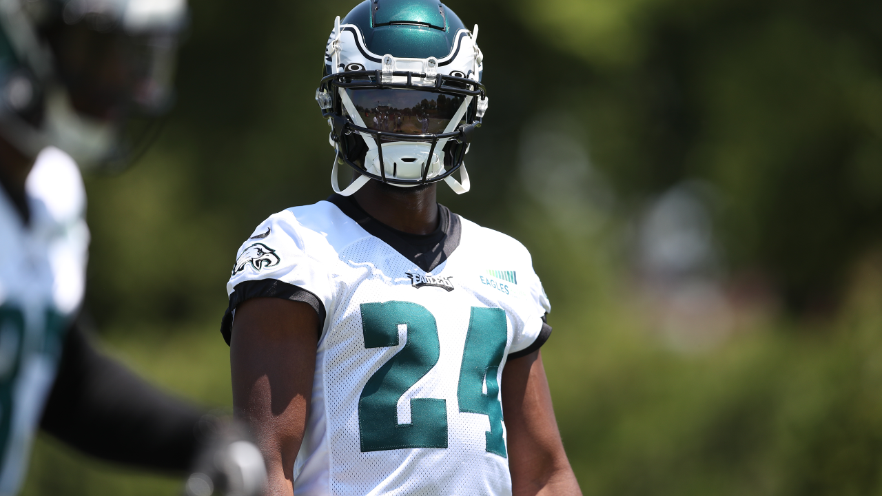 Eagles mailbag: What kind of production might DeVonta Smith have had in a  better passing offense?